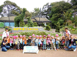 写真；